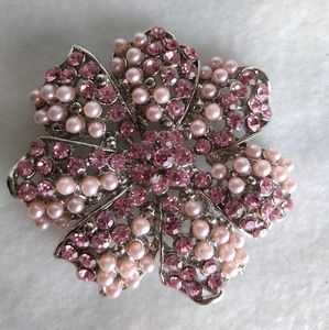 Flower Brooch Pin Pendant Silver Tone Pink Crystals Faux Pink Pearls 2" EUC